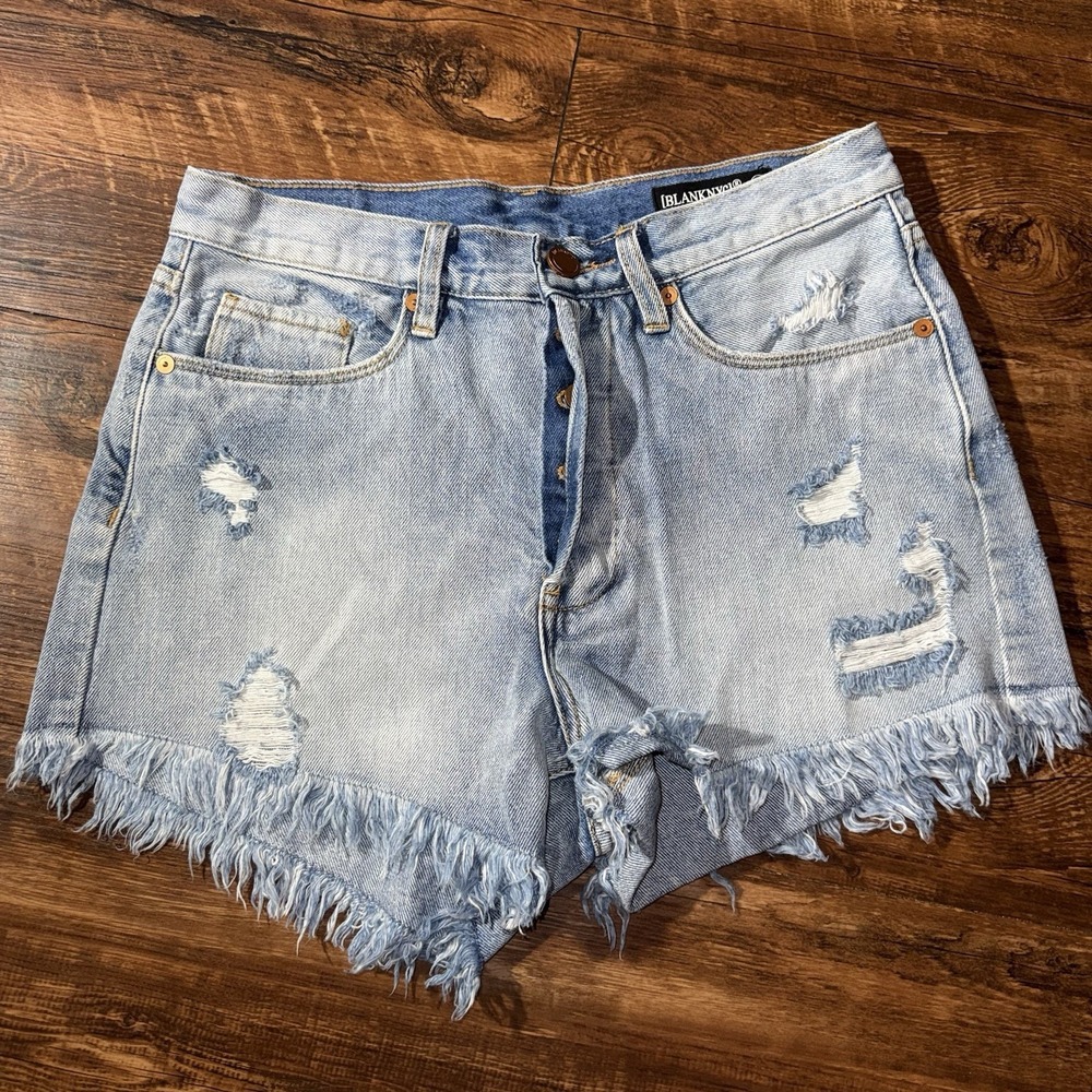 BlankNYC‎ Distressed Cutoff Button Fly Blue Denim Shorts Women's Size 27